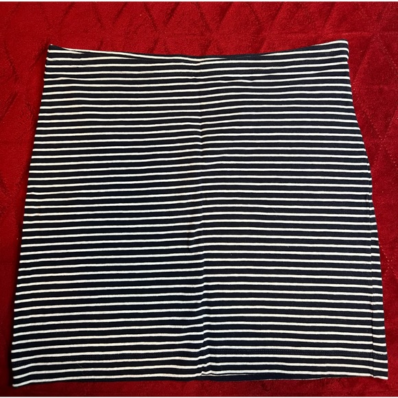 4 h&m cotton skirts in close to brand new condition! - Picture 4 of 12